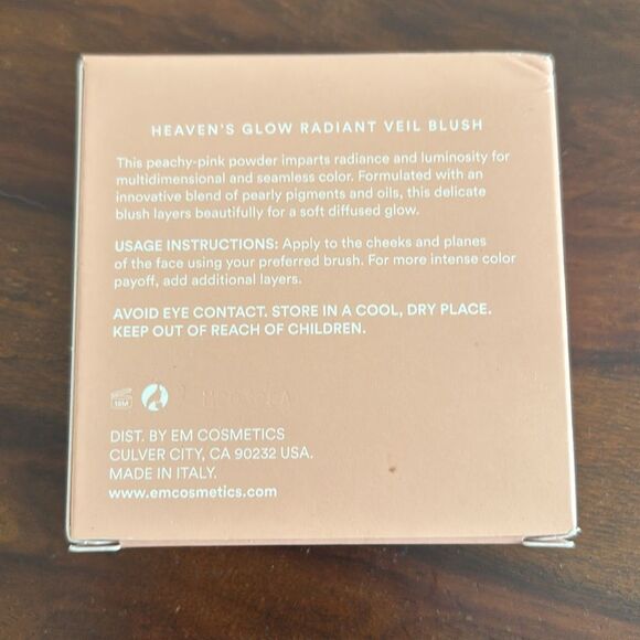 EM Cosmetics Radiant Veil Blush in Magic Hour pink sparkles lightweight NWT - Picture 4 of 12